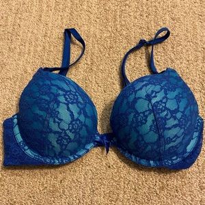 Victoria’s Secret bra